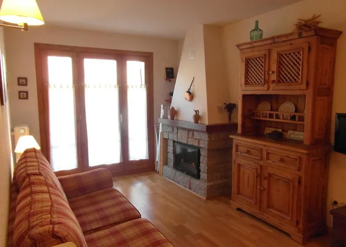 B25 - La Granja, Bajo Con Jardin - Villmor 公寓 *